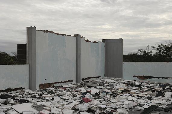 The third floor of the General Library of UDO, Universidad de Oriente, Sucre, Venezuela, in March 2022. Years of investigation have been lost in the destruction and fire of the university. 
© Fabiola Ferrero for Fondation Carmignac