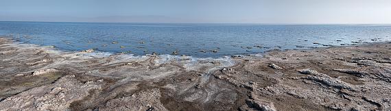 Isabelle Hayeur: Salton Sea, 2022, inkjet on photographic paper, 84 cm x 296 cm