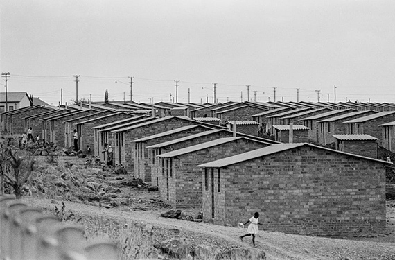 Mamelodi, 1960s, South Africa © Ernest Cole / Magnum Photos