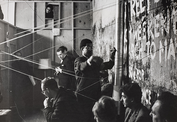 Peter Moore, String Piece, 1964
Staatsgalerie Stuttgart, Graphische Sammlung, Archiv Sohm
© Northwestern University
