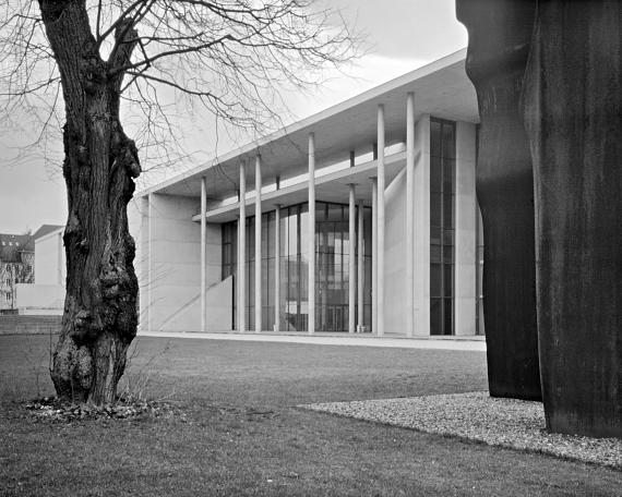 Friedrich Saller: Pinakothek der Moderne, München, Germany