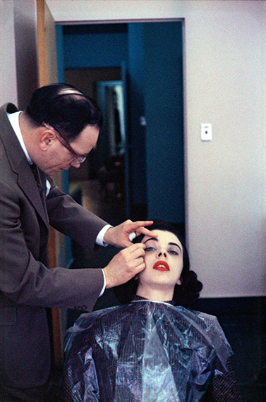 Inge Morath – Helena Rubinstein Beauty Saloon, New York, USA, 1958