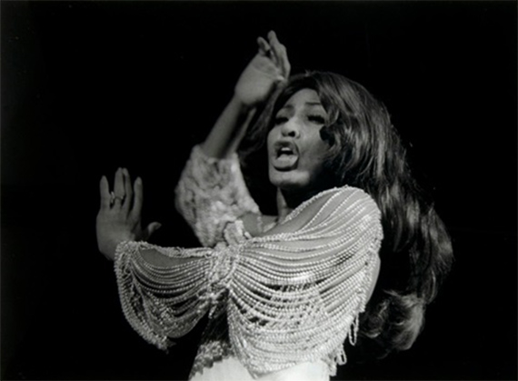 © Barbara Klemm 'Tina Turner', Frankfurt 1971