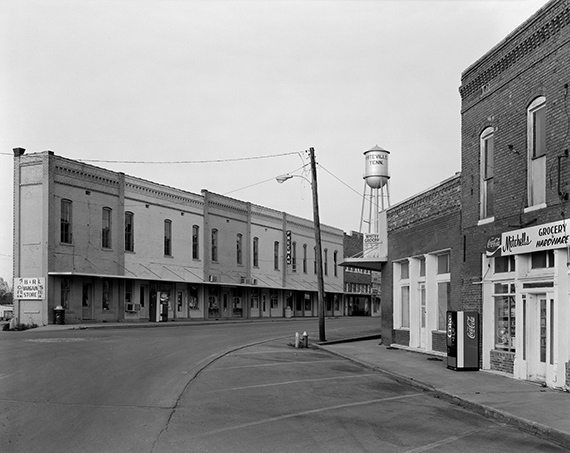 Gerry Johansson
West and East Main Street, Whiteville, Tennesee, USA, 1983, 1983
Gelatin silver contact print
Image size: 20.2 x 25.2 cm
Part of Coast to Coast, 2023
Portfolio; 10 Gelatin silver contact prints
Imagebeeld Edition, 2023
Edition of 10