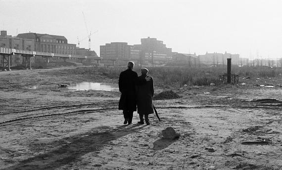 Wim Wenders Stiftung: 'Wings of Desire', 1987 - Outside/Day - Potsdamer Platz 1, Otto Sander & Kurt Bois
© Wim Wenders Stiftung /  Courtesy Johanna Breede