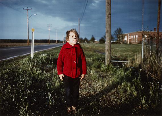 Auction 1255/lot 711
William Eggleston
Untitled (Boy in Red Sweater), 1971
Dye Transfer print, printed 1996
32.2 x 45.1 cm (39 x 48.6 cm)
From an edition of 15 
Estimate € 20,000 – 30,000