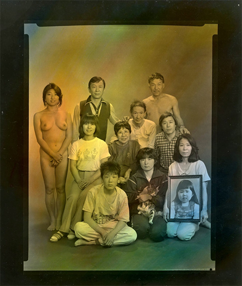 MASAHISA FUKASE
FAMILY, 1972-1973
Unique hand coloured silver gelatin contact print
Paper size: 21 x 25 cm
With Fukase Archives stamp verso