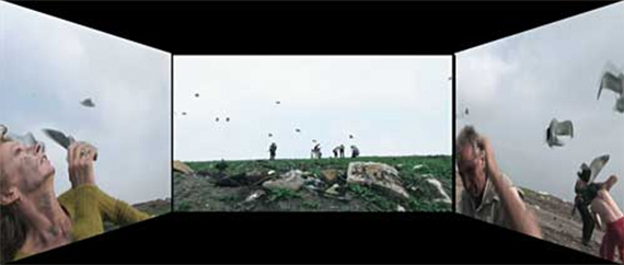 Le Jardin Secret
interactive 4 channel video-installation (28') 2006/2007
6 x 6 x 3,35 m
sound/music: Arjan Kappers
editor: Arthur Bueno
animations: Rob van Gameren
production: Con Rumore & Jeroen van der Steen
Ludwig Museum, Budapest, Hungary