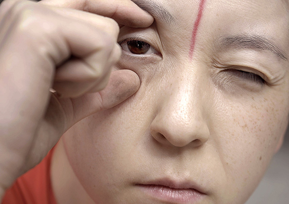 Scent from Heaven, Still from the Film No.1, 2022, 
© Hiền Hoàng. Performer: Moe Gotoda. Camera: Rike Malottke
