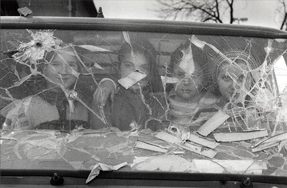 El cerco de Sarajevo (The siege of Sarajevo, 1992-1994)  ©  Gervasio Sánchez