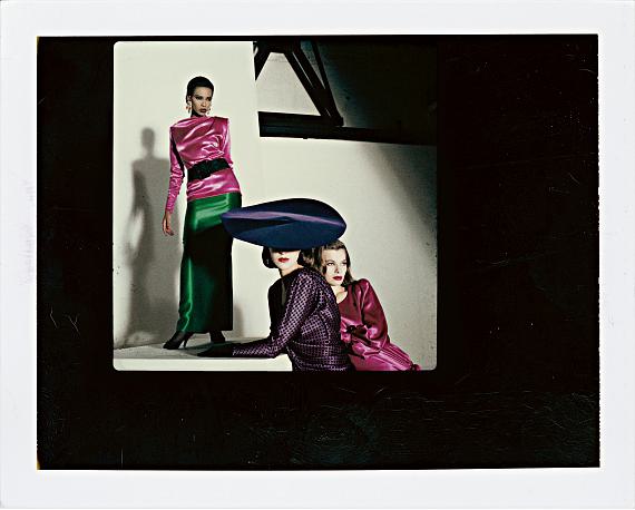 Helmut NewtonYves Saint Laurent, Paris 1987
© Helmut Newton Foundation