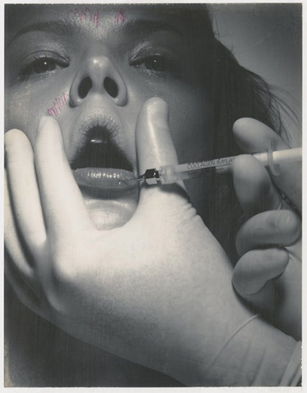 Donna Trope, Untitled, 1997
Courtesy of the artist & Galerie Carole Lambert Donna Trope, Untitled, 1997
Courtesy of the artist & Galerie Carole Lambert