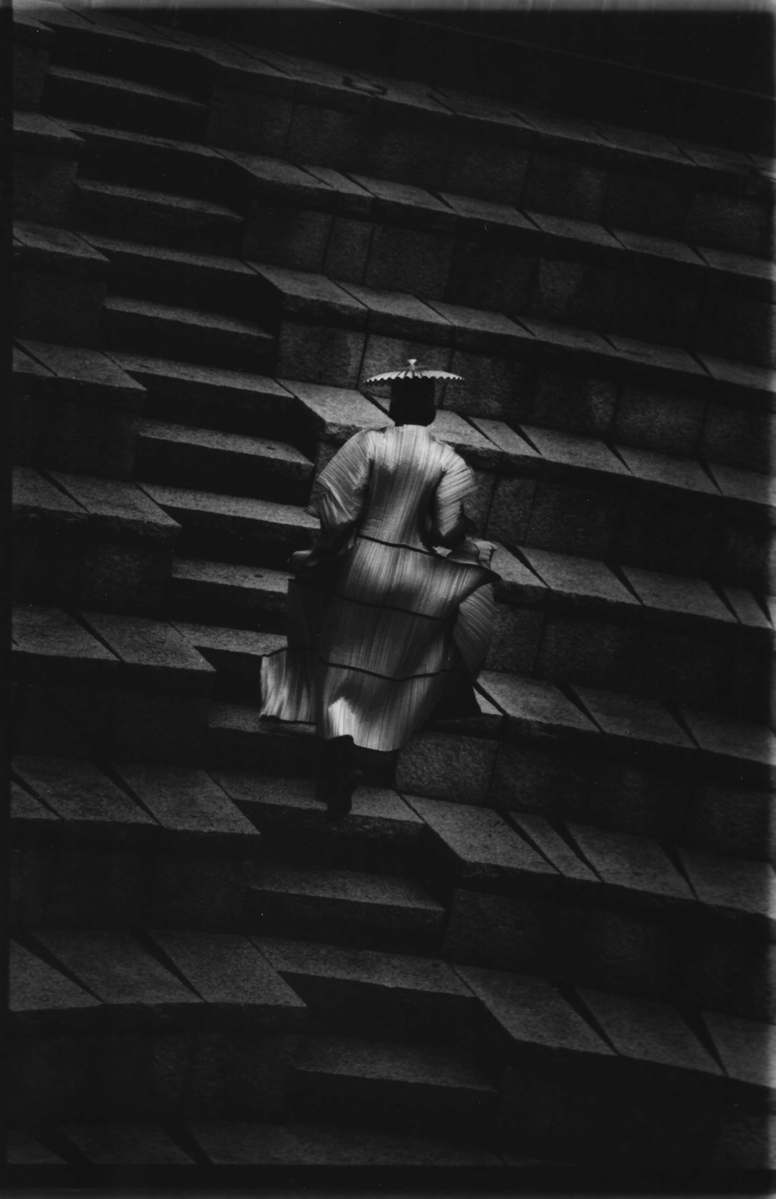 ©️ Yuriko Takagi, ISSEY MIYAKE, Tokyo 1994 / Courtesy Johanna Breede