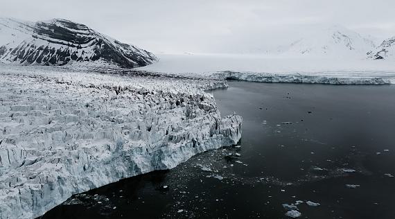 Morphing Equilibrium