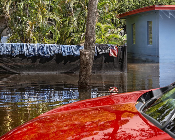 Anastasia SamoylovaDrying Jeans, Ft. Lauderdale, Florida 2024from the series Atlantic CoastArchival Pigment Print, mounted, framed100 x 80 cm, edition of 3 + 3 AP