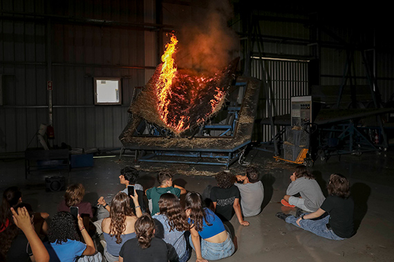 Children from a local school learn about fire behavior at the annual open day at the LEIF, the
Laboratory for the Study of Forest Fires, the most important structure studying wildfires in
Europe. Lous , Coimbra, Portugal. 30 May 2025.© Gonçalo Fonseca Children from a local school learn about fire behavior at the annual open day at the LEIF, the
Laboratory for the Study of Forest Fires, the most important structure studying wildfires in
Europe. Lous , Coimbra, Portugal. 30 May 2025.© Gonçalo Fonseca