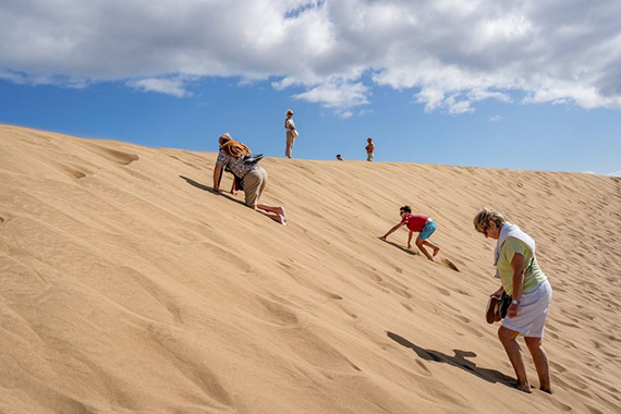 &copy; Vladimír Birgus: Maspalomas, 2026Mai Manó House 