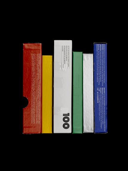 Hans Hanseno. T. (Filmverpackungen), aus der Serie Analog, 2007Museum für Kunst und Gewerbe Hamburg