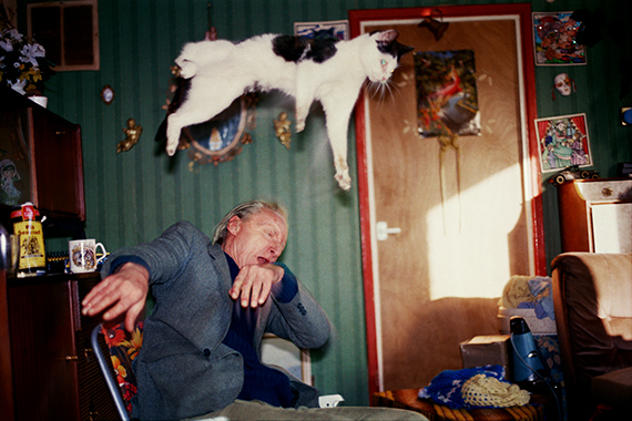 Untitled, 1995, from the series ‘Ray’s a Laugh’ © Richard Billingham, courtesy Anthony Wilkinson Gallery
Untitled, 1995, from the series ‘Ray’s a Laugh’ © Richard Billingham, courtesy Anthony Wilkinson Gallery