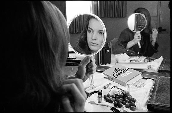 &copy; Max Scheler 'Romy Schneider während einer Drehpause, Los Angeles 1964Courtesy Johanna Breede