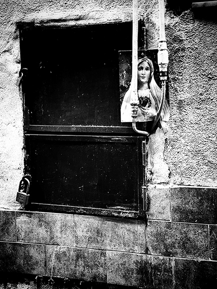 &copy; Benita Suchodrev 