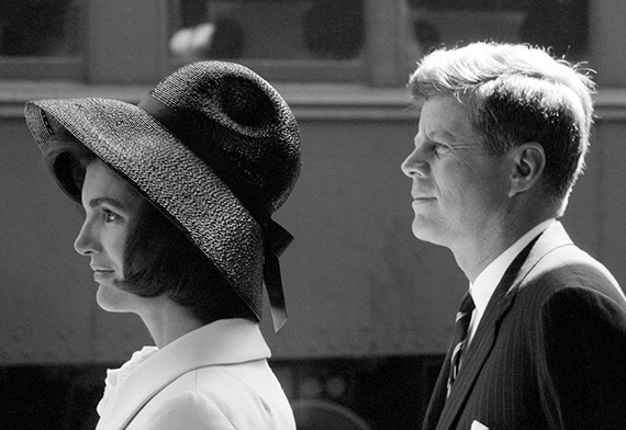 Max SchelerJackie und John F Kennedy erwarten Hassan II von Marokko, 1963&copy; Max Scheler Estate