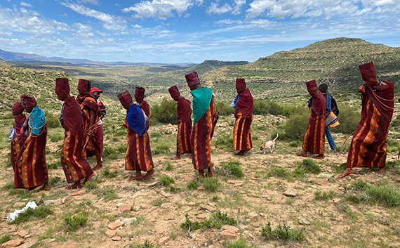 &copy; Felix Dlangamandla