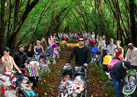 The Stroller, 2014, Paparazzi © Mazaccio & Drowilal