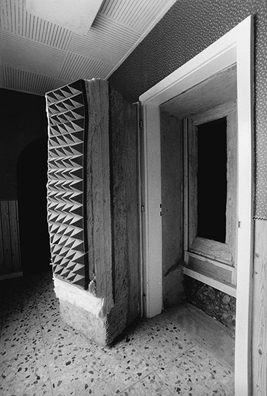 Gregor Schneider, u r 8, Total isolierter toter Raum, Giesenkirchen 1989 (12) © Gregor Schneider, Courtesy Galerie Konrad Fischer
