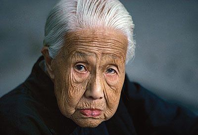 Alte Frau in der Verbotenen Stadt, Beijing, 1984 © Thomas Hoepker/ Magnum Photos