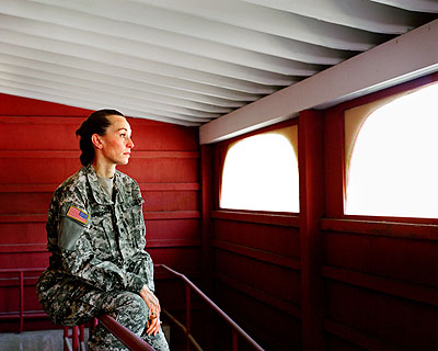 When Janey comes marching home: portraits of women combat veterans
