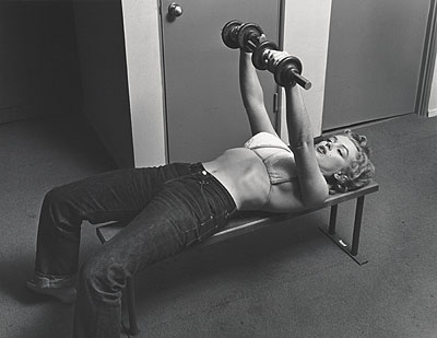Philippe Halsman, Marylin with Barbells. 1952© Center for Creative Photography, University of Arizona, Tucson. Gift of Neikrug Photographica Gallery.