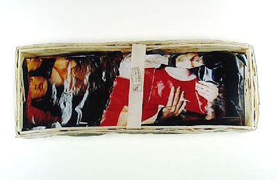 gew. B.S., Spannkörbe, 2002/200520-teilig, Farbabzug hinter AcrylglasGrößen variieren.©  Simone Demandt, VG Bild Kunst, 2010