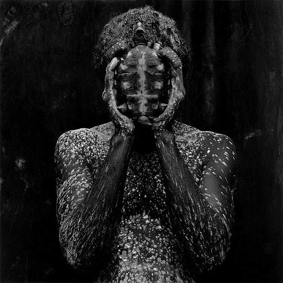 O Deus da cabeça, 1988© Mario Cravo Neto. Courtesy Galerie Esther Woerdehoff