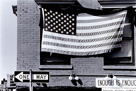 Robert Rauschenberg10-80-C-17 (NYC), 1980Aus der Serie: In and Out of City Limits: New York/Boston