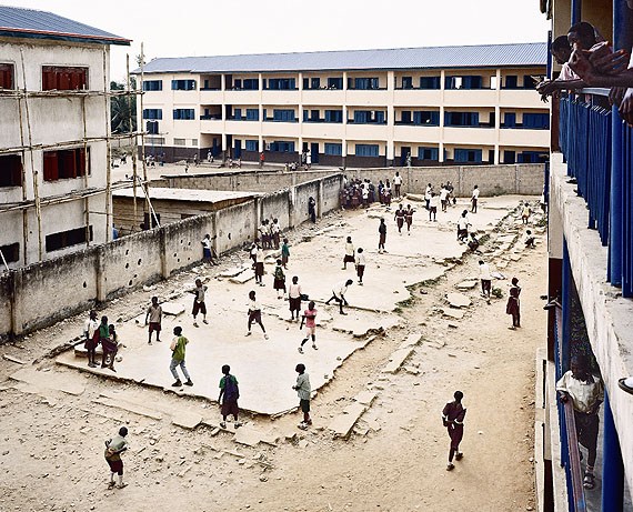 Julian Röder, Demolished school sched, Lagos, Nigeria, 2009, 110x130 cm