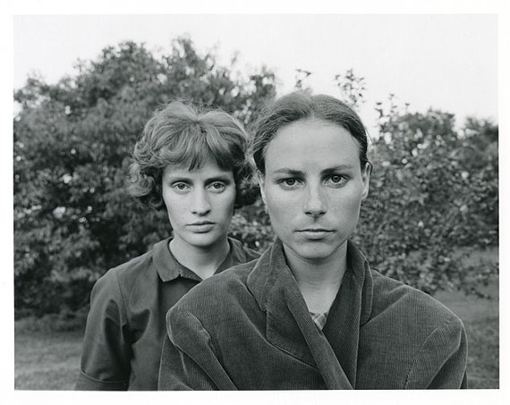 © Collection of Emmet and Edith Gowin, Ruth and Edith, 1966, Courtesy Pace/MacGill Gallery