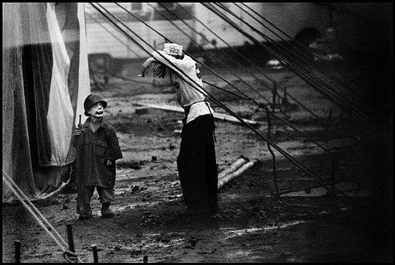 The Dwarf and the Clyde Beatty Circus, 1958© Bruce Davidson courtesy Magnum Gallery