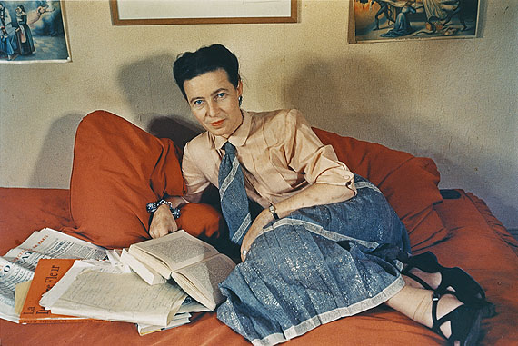 Gisèle FreundSimone de Beauvoir, 1948