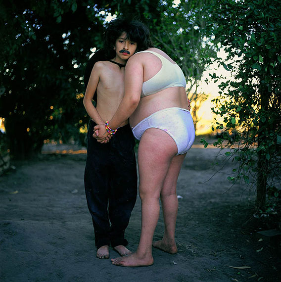 Alessandra Sanguinetti, The Couple, from the series The Adventures of Guille and Belinda and the Enigmatic Meaning of their Dreams, 1999 Courtesy Yossi Milo Gallery, New York; Ruth Benzacar Gallery, Buenos Aires, © Alessandra Sanguinetti/Magnum Photos