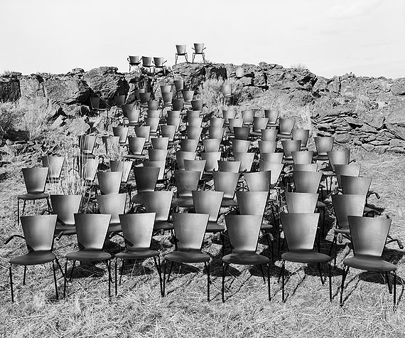 The Audience, 2004© Chris Engman /Courtesy Galerie Clair