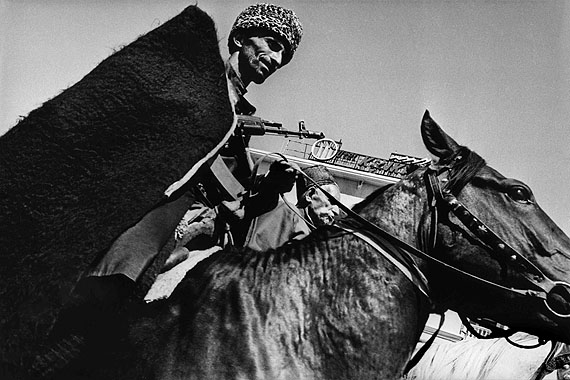 © Thomas Dworzak/MagnumphotosCHECHNYA, Grozny. 9/1994. Chechen Independence Day celebrations.Military parade and horseraces.