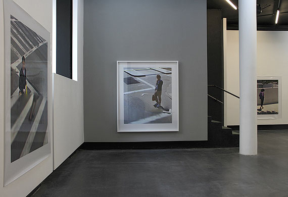 Edgar LeciejewskiNew York City – Ghosts and FlowersInstallation viewParrotta Contemporary Art, Stuttgart, 2012