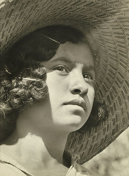 Margaret Bourke-White. “Coffee Picker” 1936. Vintage gelatin silver print
