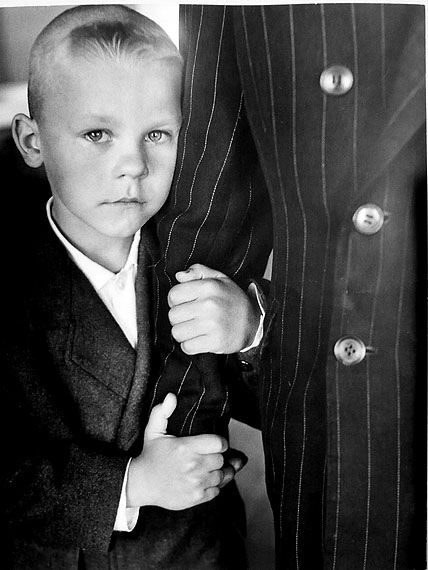‘Father’s Hand’,  1964 © Antanas Sutkus, courtesy of White Space Gallery/Anya Stonelake - www.whitespacegallery.co.uk