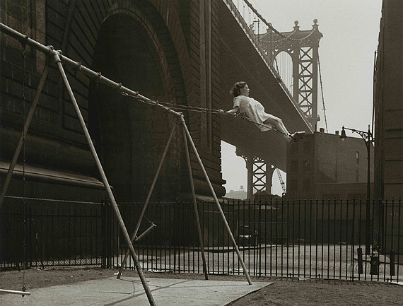 Girl on a swing. Pitt Street, Lower East Side, New York, 1938 © Walter Rosenblum