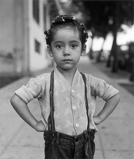 Ida Wyman, Girl with Curlers, Los Angeles, 1949