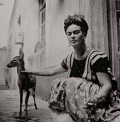 Frida Kahlo: Portraits of an Icon