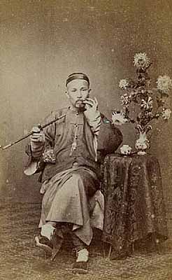The Scholar's Eye . Asian antiquities and vintage photography