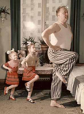 Daddy, go all out! The national actor of the USSR Michael Zharov. Moscow 1957